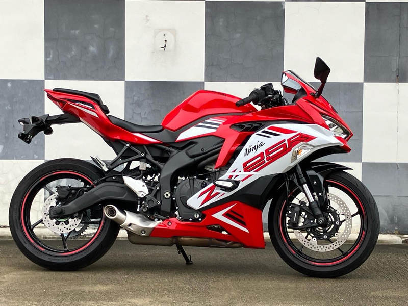 カワサキ Ninja ZX－25R SE (1163001) | 中古バイク