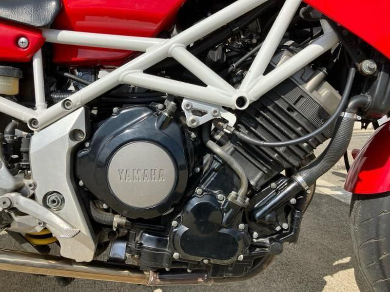 ヤマハ TRX850 (1199604) | 中古バイク・新車の事ならバイクの窓口