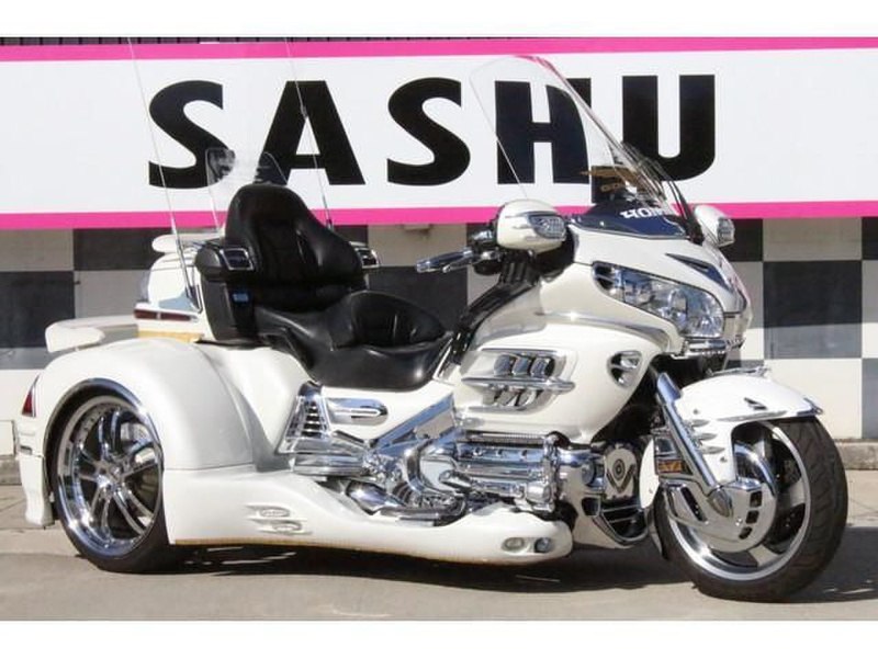 GL1800　乗り換えのためお安くします。 　キズ、下回りにへこみあり ホンダ GL1800 ゴールドウイング (1199534) | 中古バイク・新車