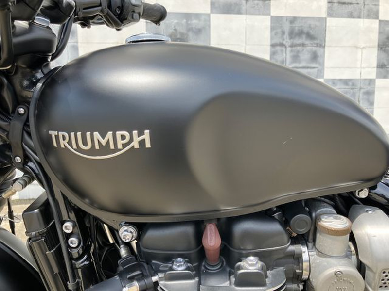 トライアンフ トライアンフ ボンネビルボバー (1208546) | 中古バイク トライアンフ トライアンフ ボンネビルボバー (1208546) | 中古バイク