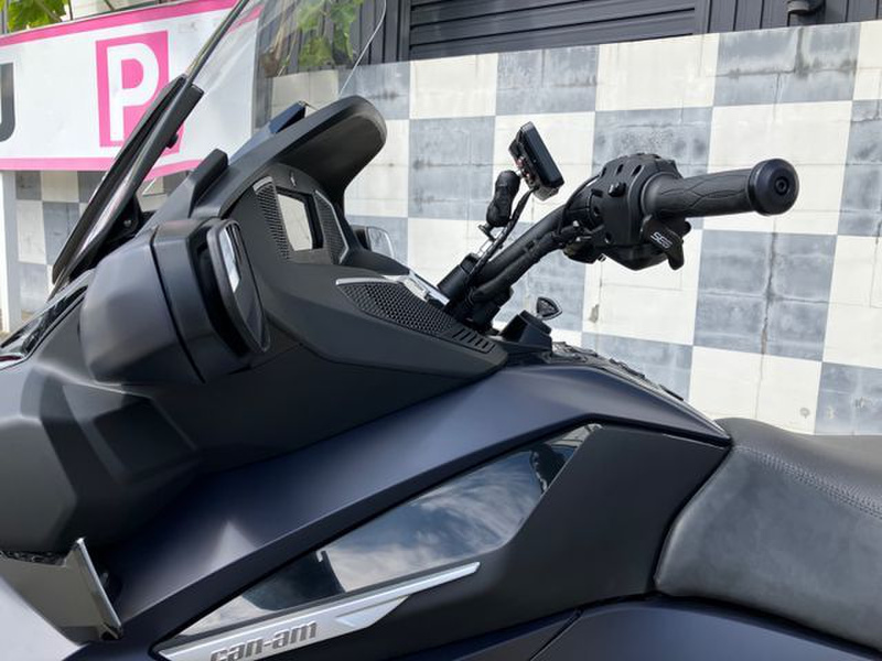 BRP カンナム Spyder RT (1233114) | 中古バイク・新車の事