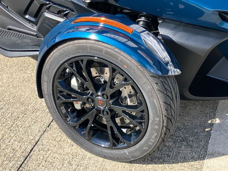 BRP カンナム Spyder RT (1242210) | 中古バイク・新車の事