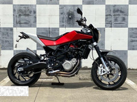 ハスクバーナ　ＮＵＤＡ９００