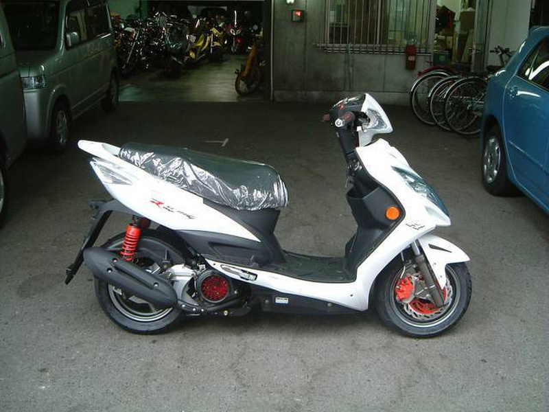 □キムコ レーシング125 Fi レーシング 125 検 シグナス