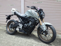 CB125R
