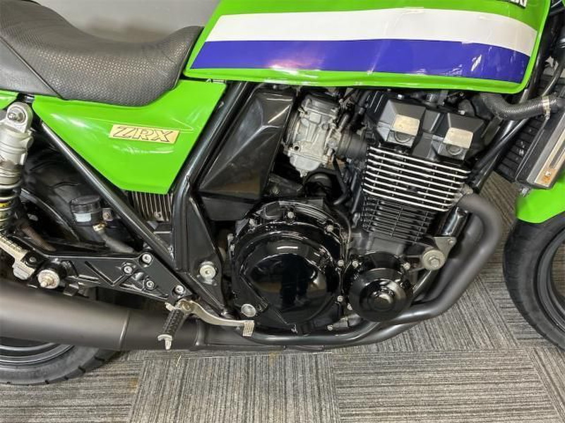 カワサキ ZRX400 (1225388) | 中古バイク・新車の事ならバイクの窓口