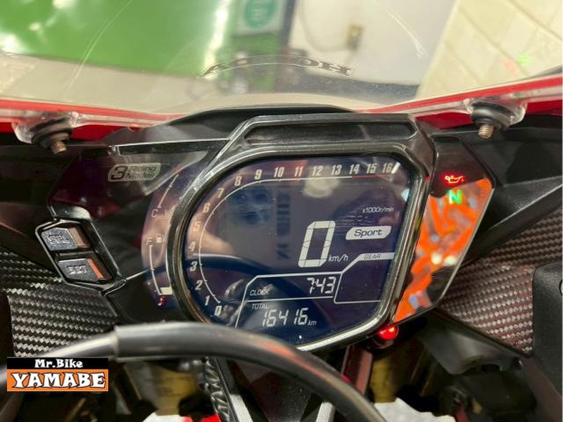 中古 CBR250RR 2020 純正メーター（CBR250RR MC51 純正メーター）