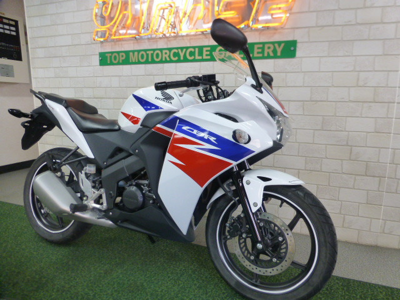 ｃｂｒ１２５ｒ 6573 中古バイク 新車の事ならバイクの窓口