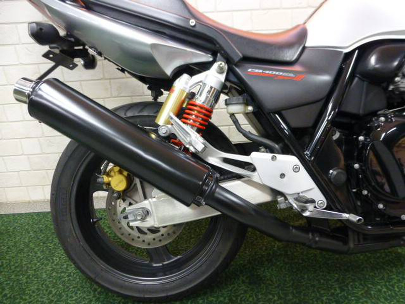 ｃｂ４００スーパーボルドール 中古バイク 新車の事ならバイクの窓口