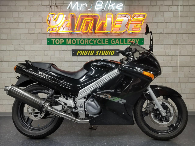 カワサキ ZZR250 中古